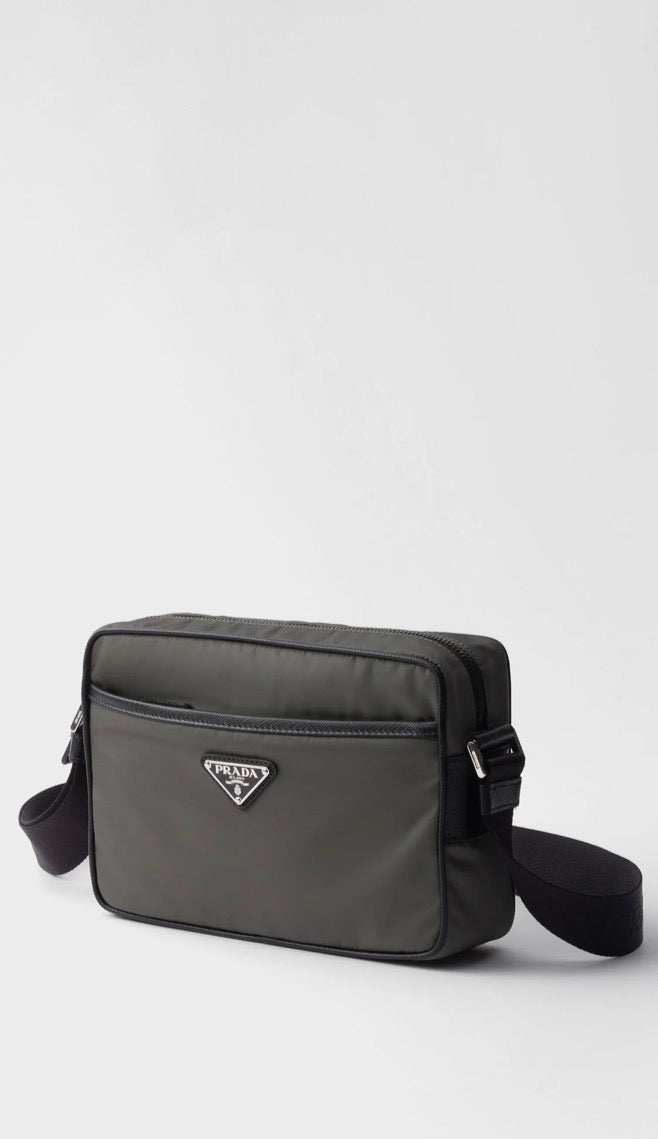 Sac porté épaule en re-nylon et cuir